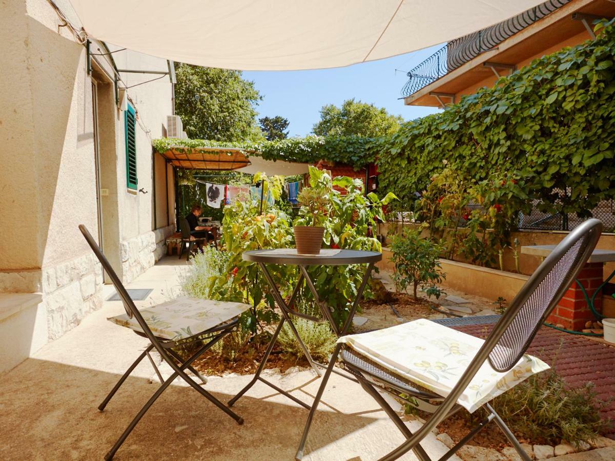 Studio Apartman Kacunic สปลิท ภายนอก รูปภาพ